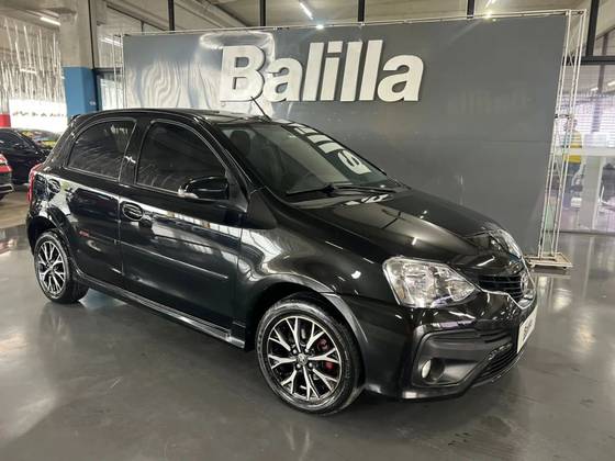 TOYOTA ETIOS 1.5 PLATINUM 16V FLEX 4P AUTOMÁTICO
